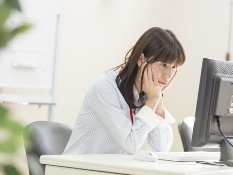 女性に多い、職場でのストレス
