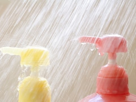 頭皮ケアにおすすめのシャンプーの選び方と正しい洗い方