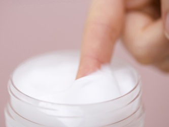 アトピー肌の化粧品選び(6)クリーム