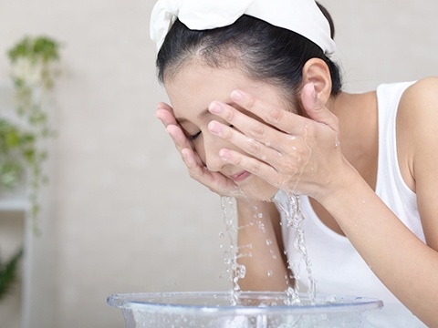 方法1:洗顔
