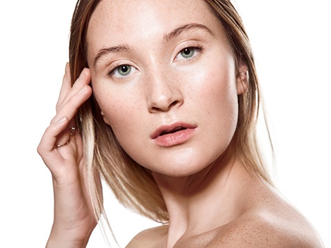 あなたの肌の赤み、ヒリヒリの原因は？