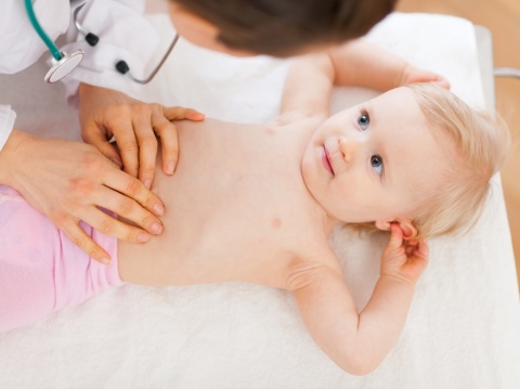 赤ちゃんの食物アレルギーとアトピー性皮膚炎の関係