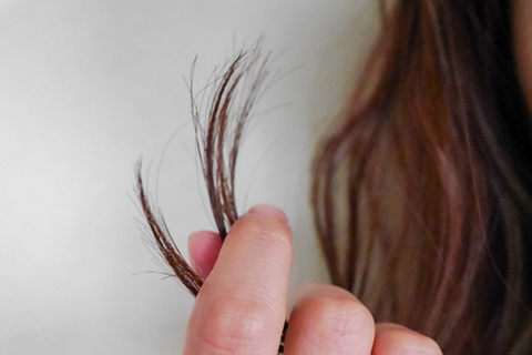 髪の毛先