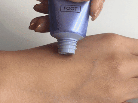 AGデオ24フットケアクリームのテクスチャー画像