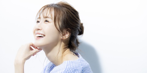 肌が綺麗な女性のイメージ