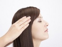 頭・頭皮の脂漏性皮膚炎（湿疹）の治療法と自宅での治し方